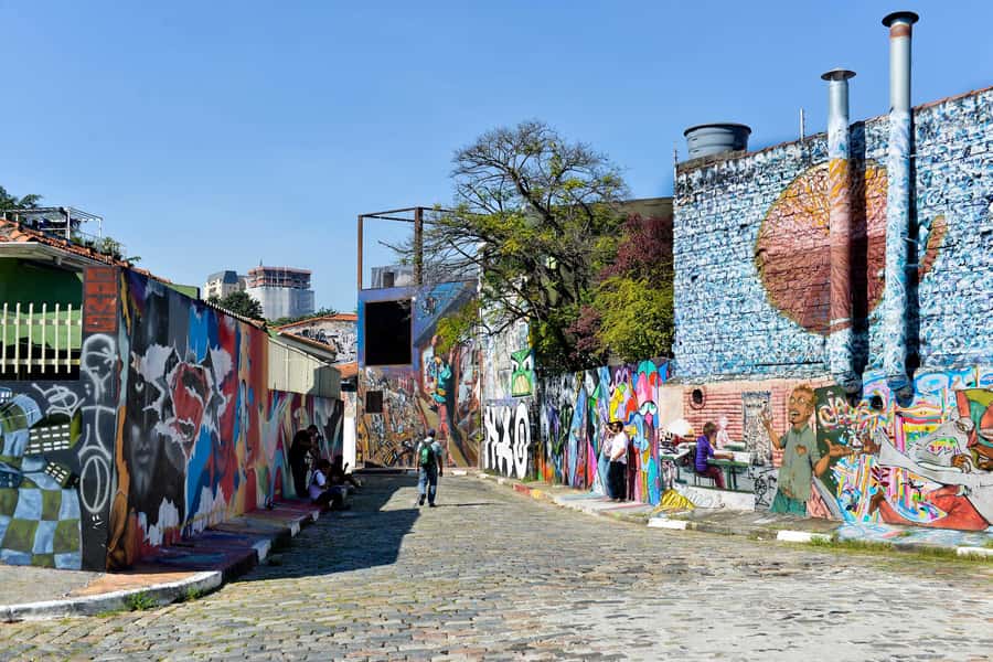 São Paulo Street Art Tour - Should you book the São Paulo Street Art Tour?