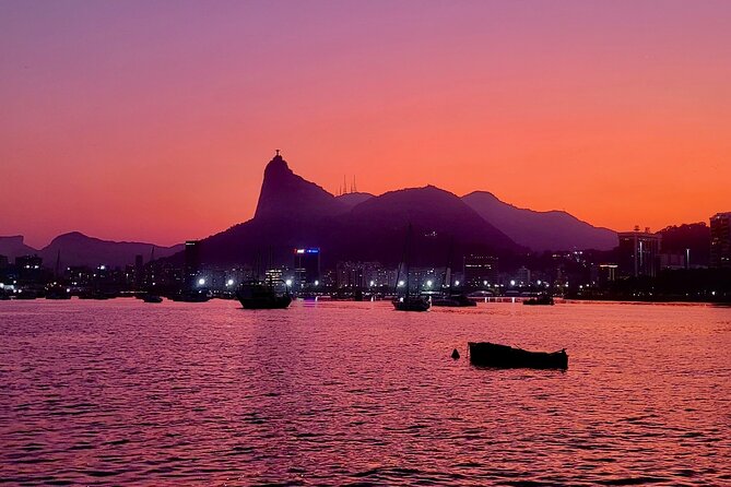 Shared Tour in Vela Catamaran - Velas do Rio - A Thirty-Minute Break at Adam and Eve Beach