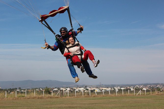 Skydive Tandem - São Paulo - Brazil - Weight and age requirements