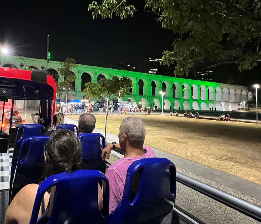 Skyline Night Tour Rio de Janeiro - Panoramic City Tour Rio Samba Bus - Copacabana to Flamengo: Starting With Rio’s Famous Seafront