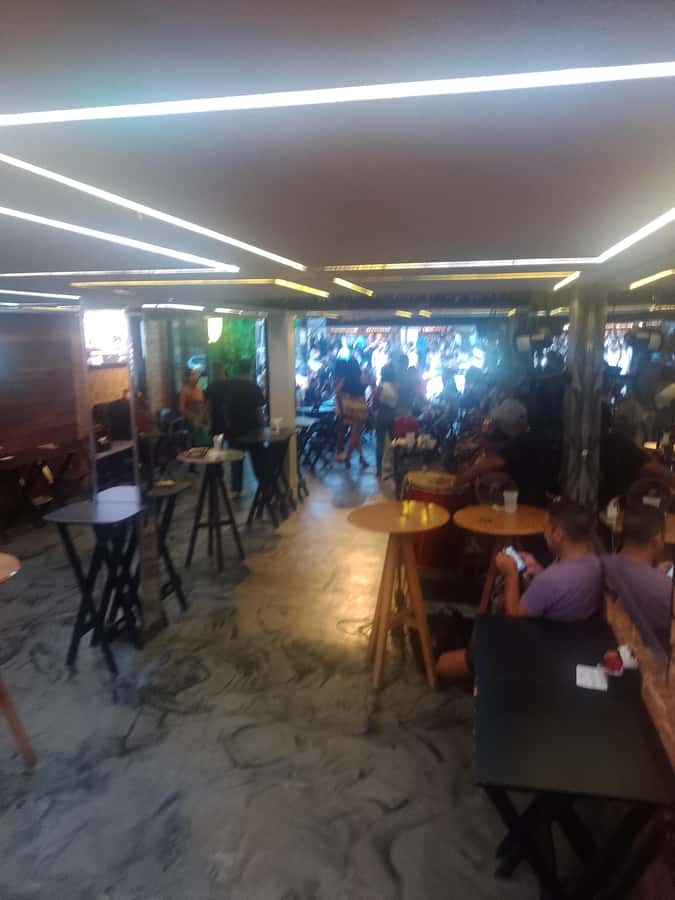 Special tour 8 hour (walking tour + nightlife ) - Five and a half hours of bars, music, and dancing