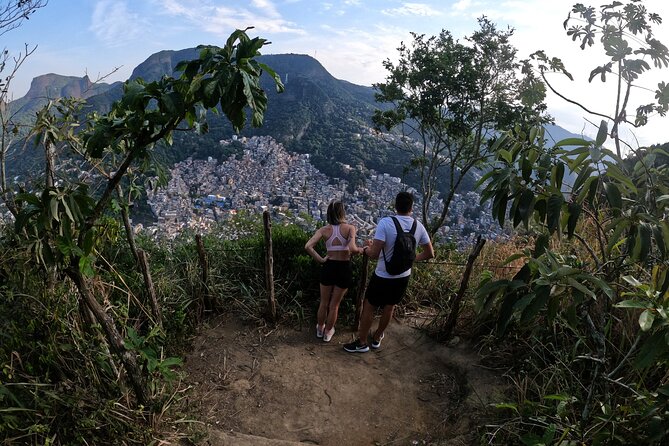 Sunrise at Morro 2 Irmãos - Vidigal - Rio de Janeiro - The summit at sunrise