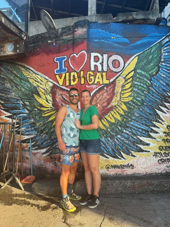 Sunrise at Morro Dois Irmãos + Vidigal Favela Experience - Beatriz and the human side of the outing