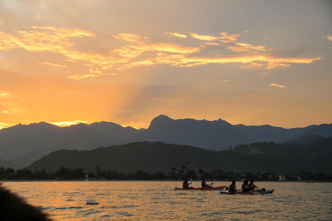Sunset Kayaking - Starting at Pontal and getting ready on the water