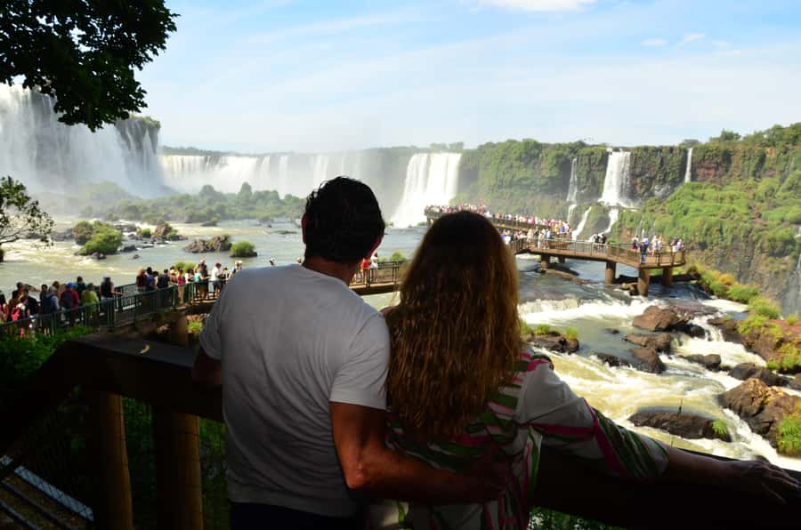 The Best of Iguazu Falls (Brazilian Side) - Half-Day Tour - What the guides add to the day