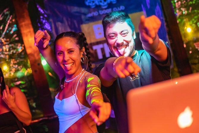 Ticket to 4-Hour Rio de Janeiro Boat Party - Guanabara Bay gives the party its best setting