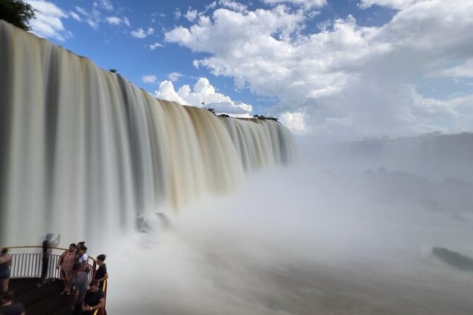 Tour 1 day: Brazilian Falls and Bird Park - Private transport and a guide who can adjust the plan