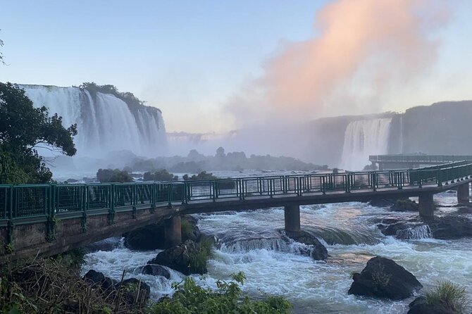 Tour 1 day: Brazilian Falls and Bird Park - Booking details worth getting right