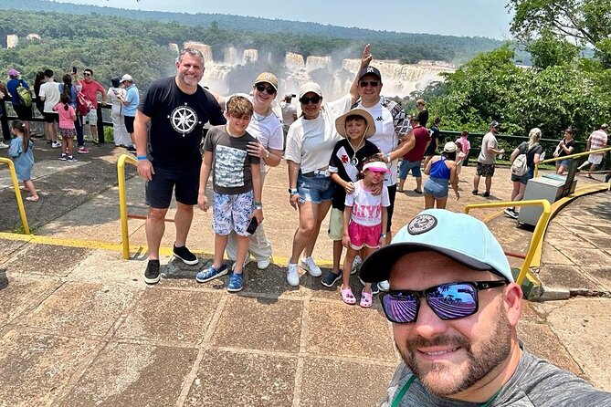 Tour 1 day: Brazilian Falls and Bird Park - Walking the 1,200 meters to Devil’s Gorge