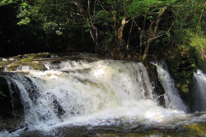 Tour to Presidente Figueiredo: Amazon Waterfalls - Leaving Manaus for Presidente Figueiredo