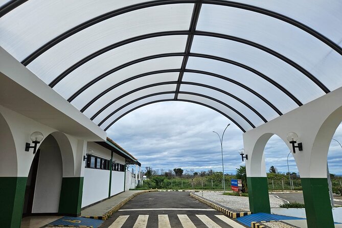 Transfer in Lençóis From Airport to Accommodation - Finding the representative at the airport
