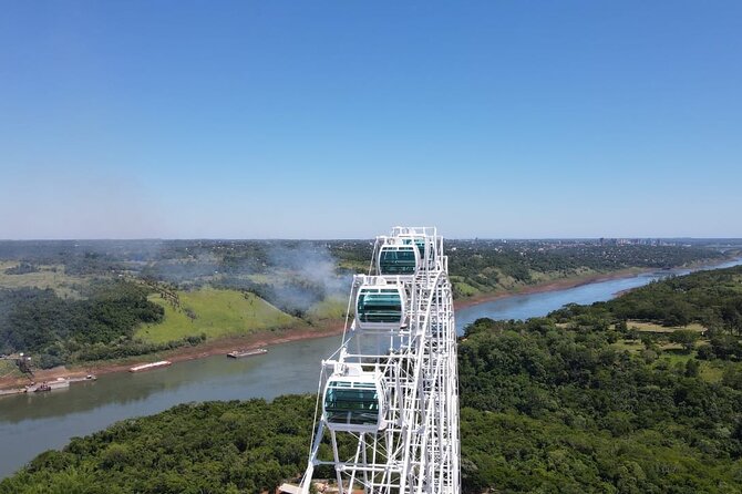 Tres Fronteiras Landmark and Yup Star Ferris Wheel Private Guided - What private transportation adds to the experience