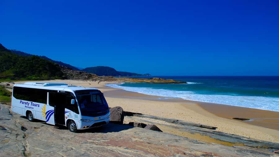 Trindade Day Trip: Nature and Sea Adventure from Paraty - Heat, water, and what to bring