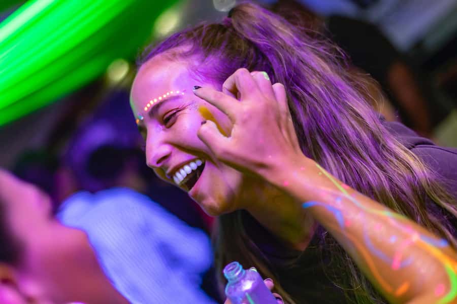 Unforgettable Boat Party - DJs, Brazilian rhythms, and a mixed crowd