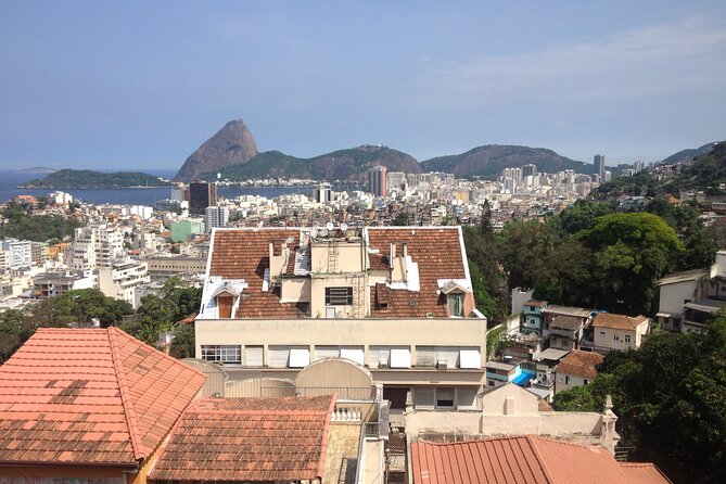 Walking tour of the bohemian neighborhoods of Santa Teresa and Lapa - Why Santa Teresa and Lapa make a good pair