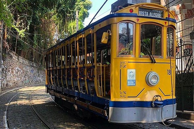 Walking tour of the bohemian neighborhoods of Santa Teresa and Lapa - Parque das Ruinas and the best city views